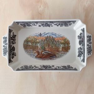 Queen’s Quintessential Game Rectangular Baker